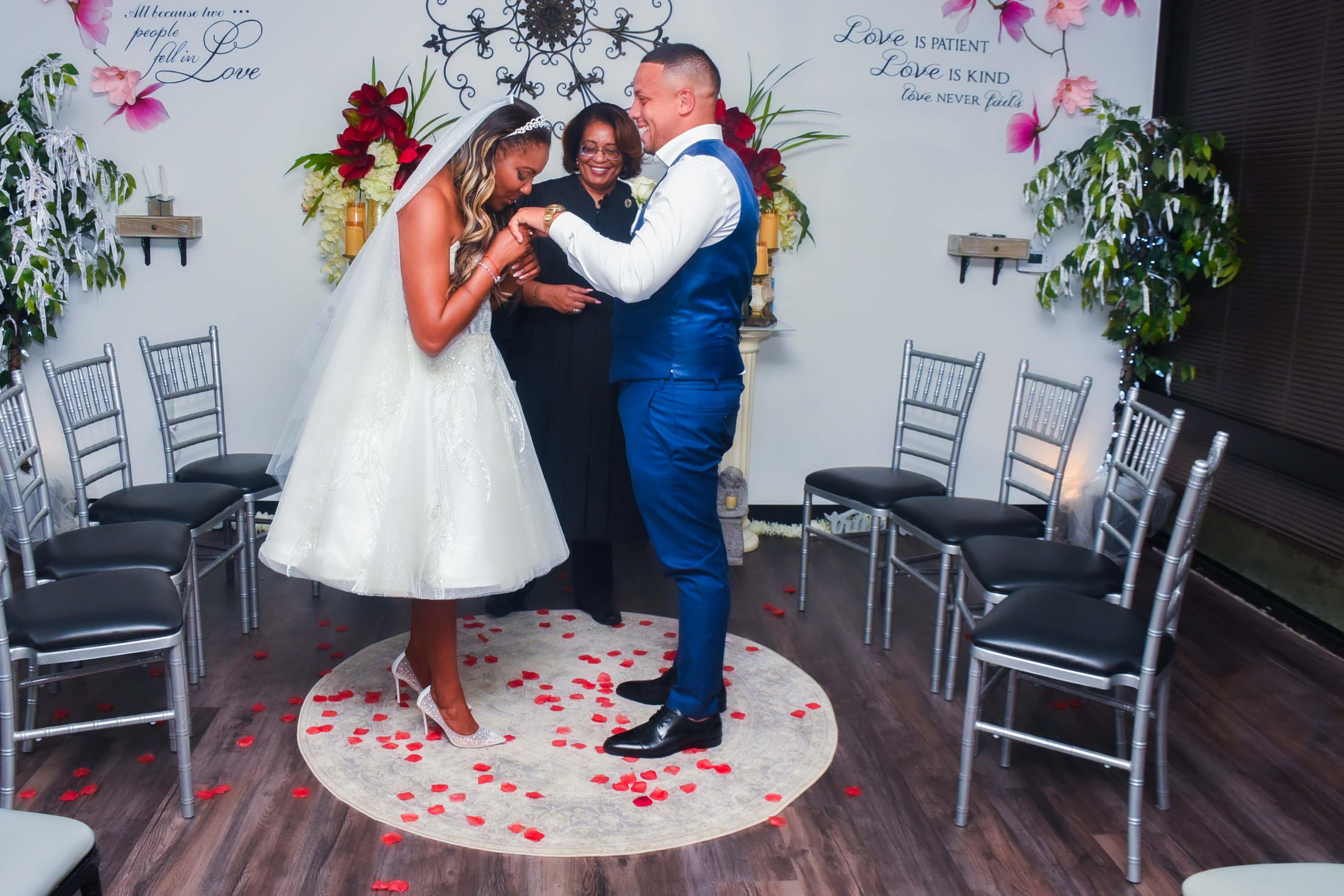 Ceremony moment inside the chapel