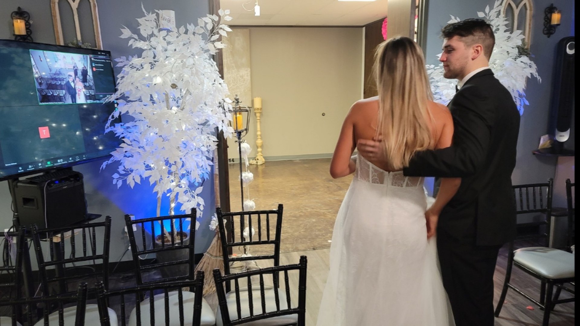 The Courthouse Wedding Chapel ceremony